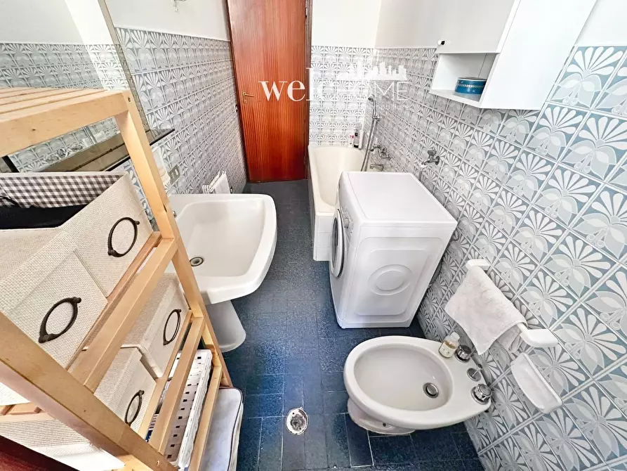 Immagine 22 di Appartamento in vendita  a Campi Bisenzio