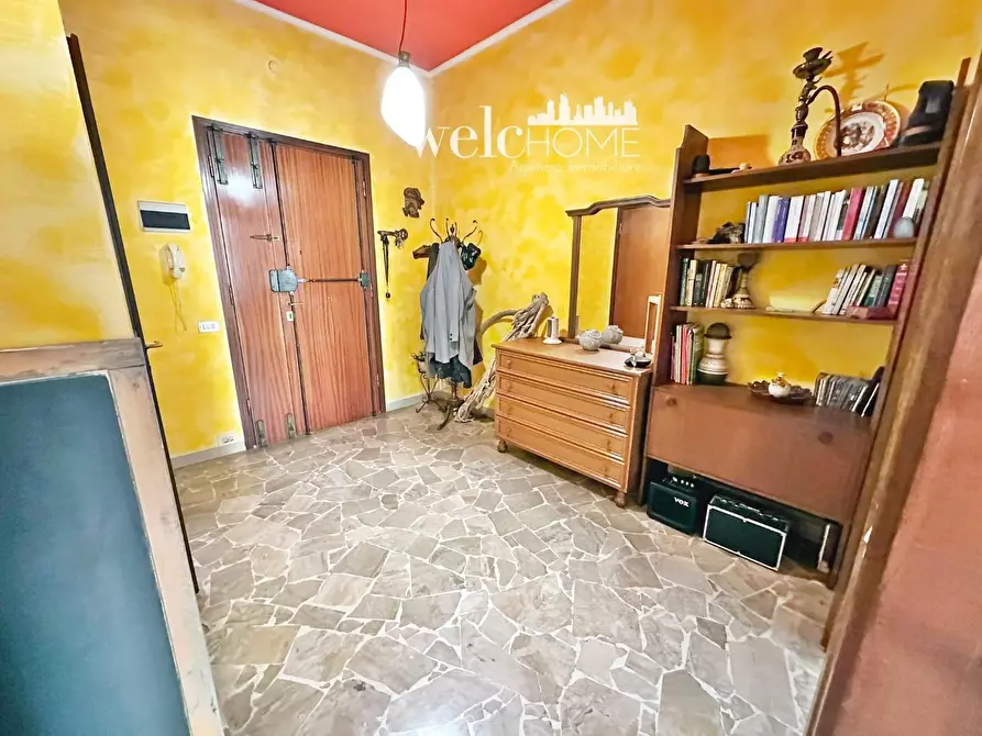 Immagine 21 di Appartamento in vendita  a Campi Bisenzio