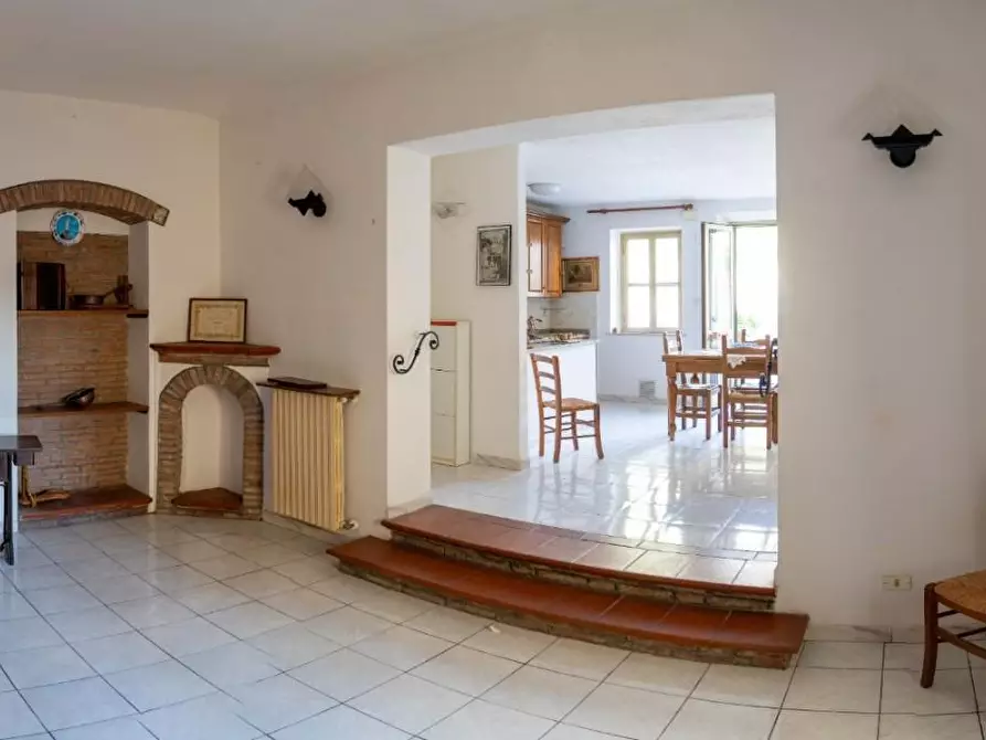 Immagine 3 di Appartamento in vendita  a Rosignano Marittimo