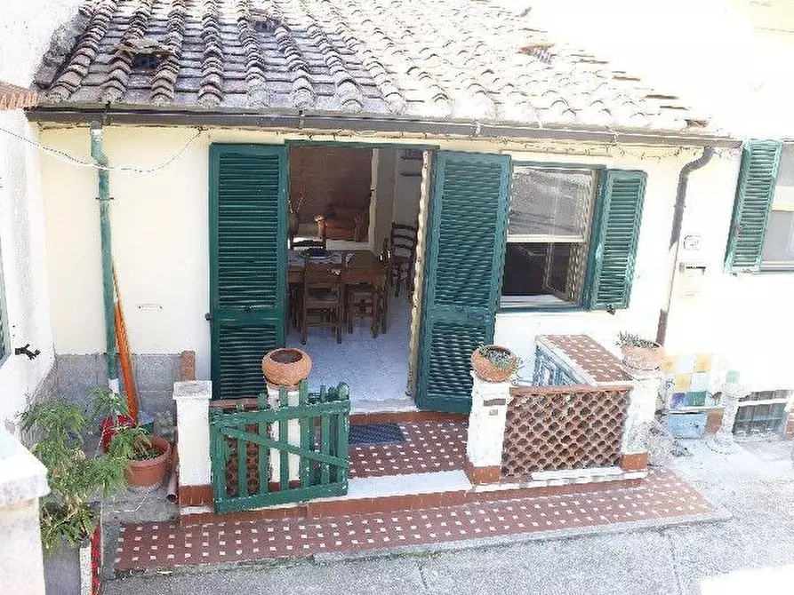 Immagine 21 di Appartamento in vendita  a Rosignano Marittimo