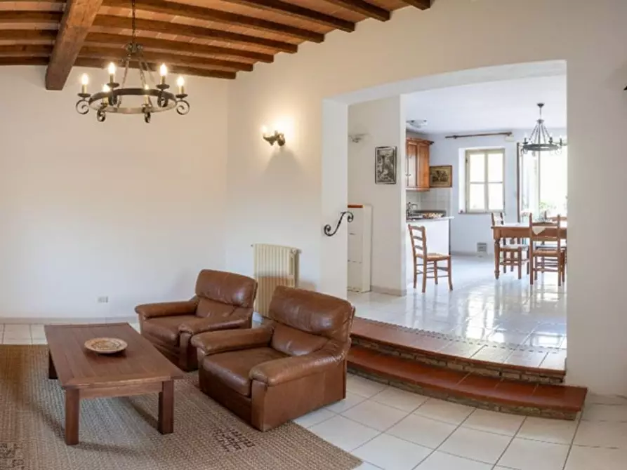 Immagine 2 di Appartamento in vendita  a Rosignano Marittimo