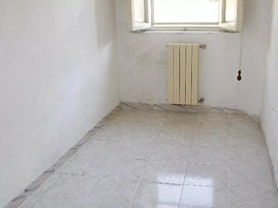 Immagine 14 di Appartamento in vendita  a Rosignano Marittimo