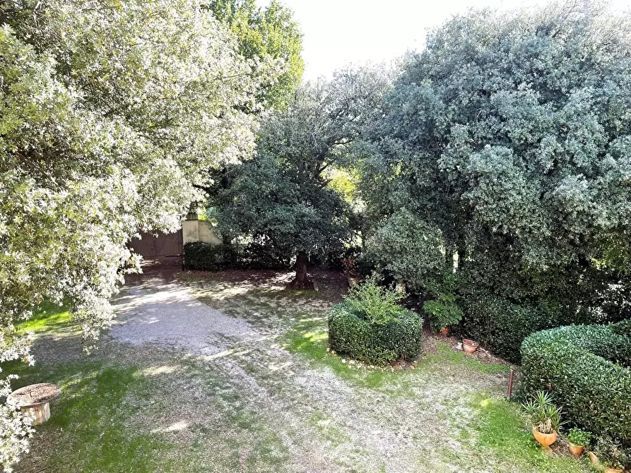 Immagine 46 di Villa in vendita  a Empoli
