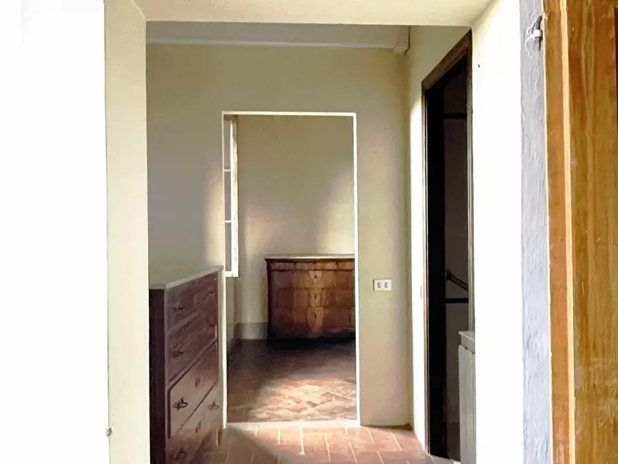 Immagine 56 di Villa in vendita  a Empoli