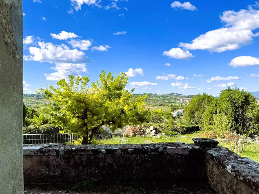 Immagine 8 di Villa in vendita  a Empoli