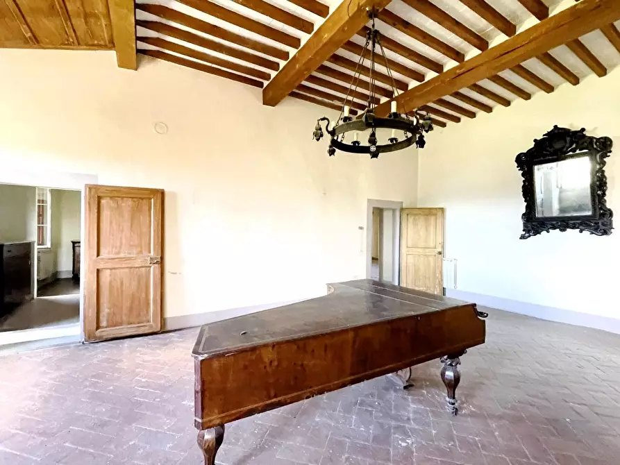 Immagine 47 di Villa in vendita  a Empoli