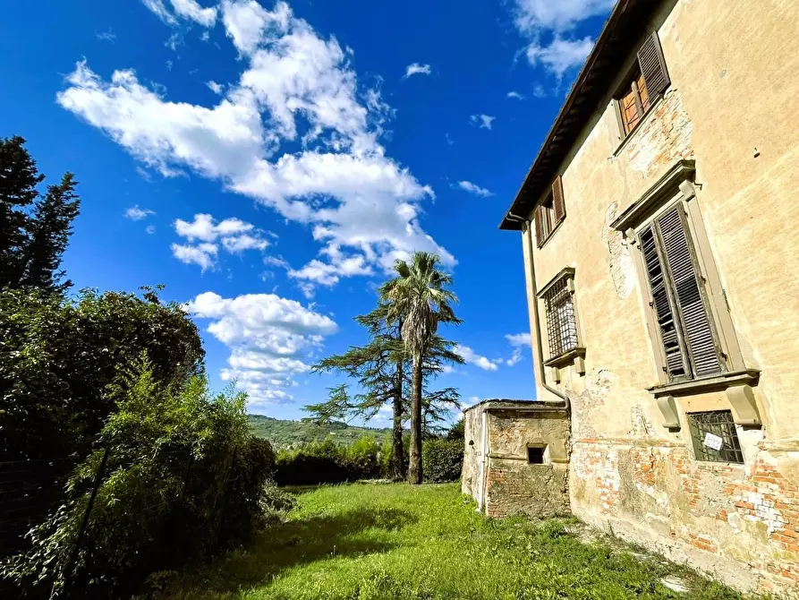 Immagine 65 di Villa in vendita  a Empoli