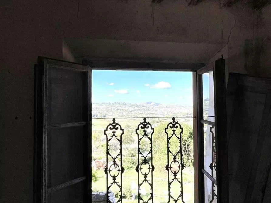 Immagine 59 di Villa in vendita  a Empoli