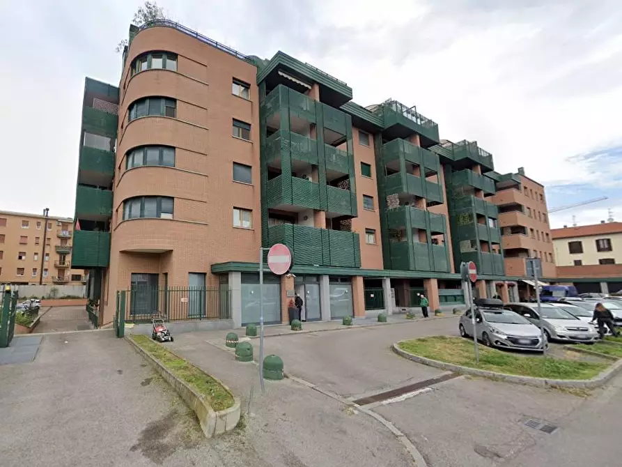 Immagine 2 di Ufficio in vendita  a Monza