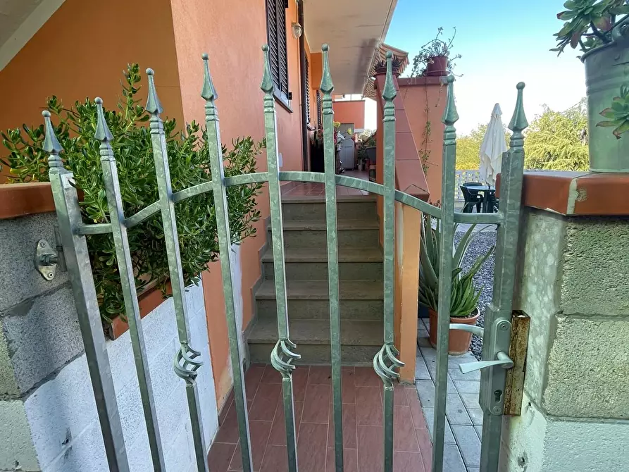 Immagine 4 di Appartamento in vendita  a Santa Maria A Monte