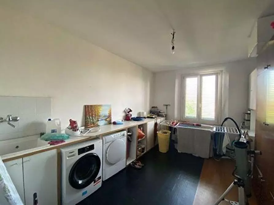 Immagine 7 di Appartamento in vendita  a Cascina