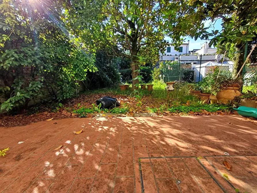 Immagine 17 di Appartamento in vendita  a Empoli