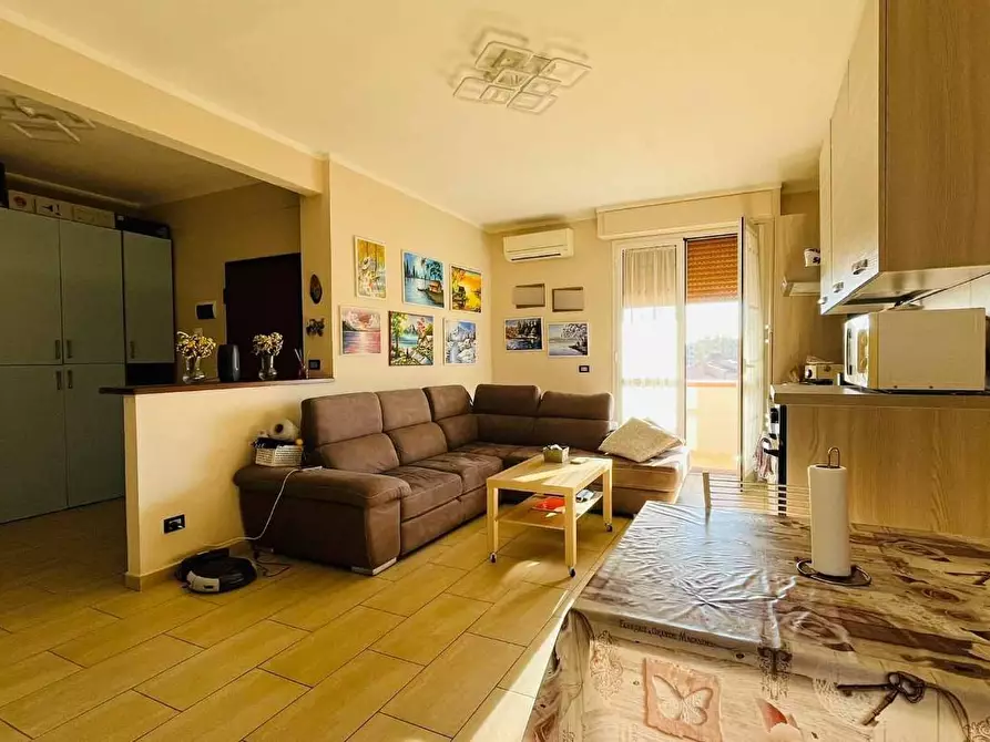 Immagine 1 di Appartamento in vendita  a Pontedera