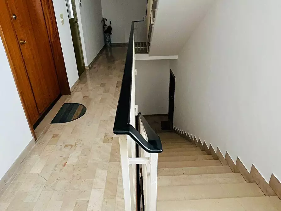 Immagine 14 di Appartamento in vendita  a Pontedera