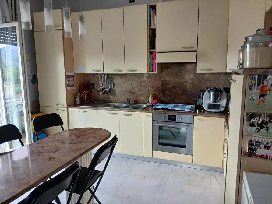 Immagine 3 di Appartamento in vendita  a Castelnuovo Magra