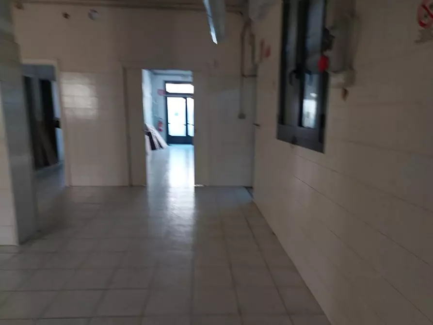 Immagine 4 di Laboratorio in affitto  a Castelfranco Di Sotto