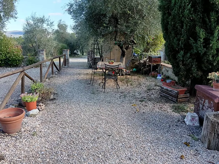 Immagine 1 di Appartamento in vendita  a Colle Di Val D'elsa