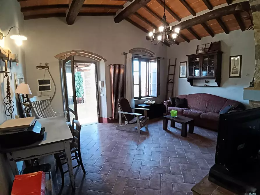 Immagine 7 di Appartamento in vendita  a Colle Di Val D'elsa