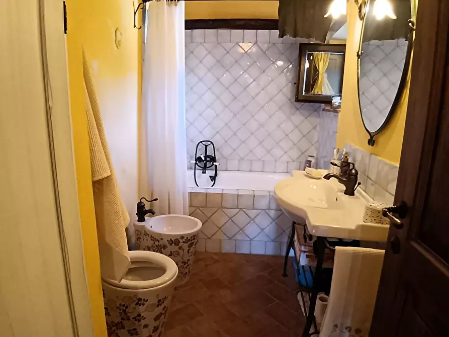 Immagine 18 di Appartamento in vendita  a Colle Di Val D'elsa