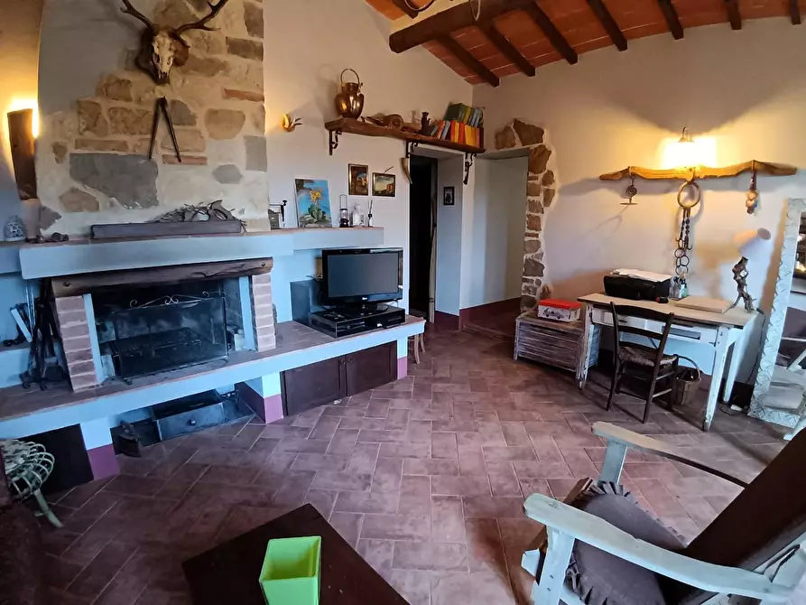 Immagine 9 di Appartamento in vendita  a Colle Di Val D'elsa