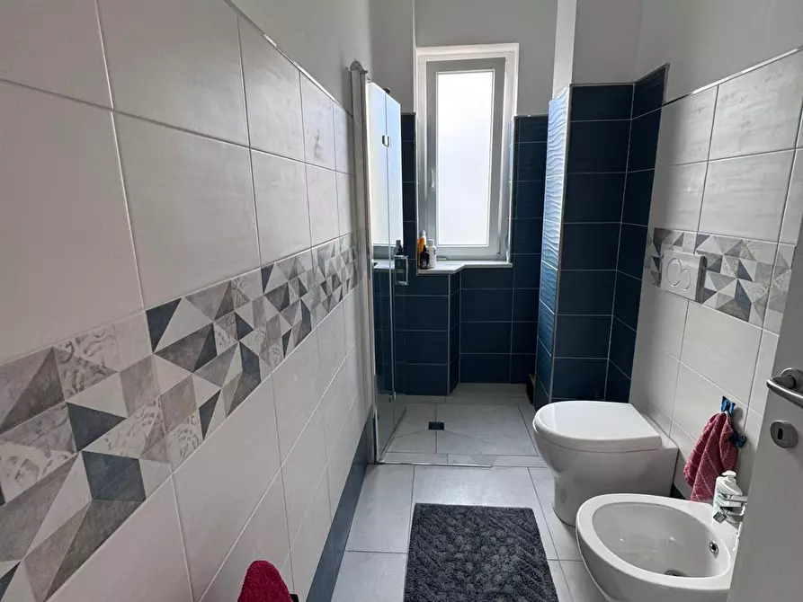 Immagine 18 di Appartamento in vendita  a Carrara