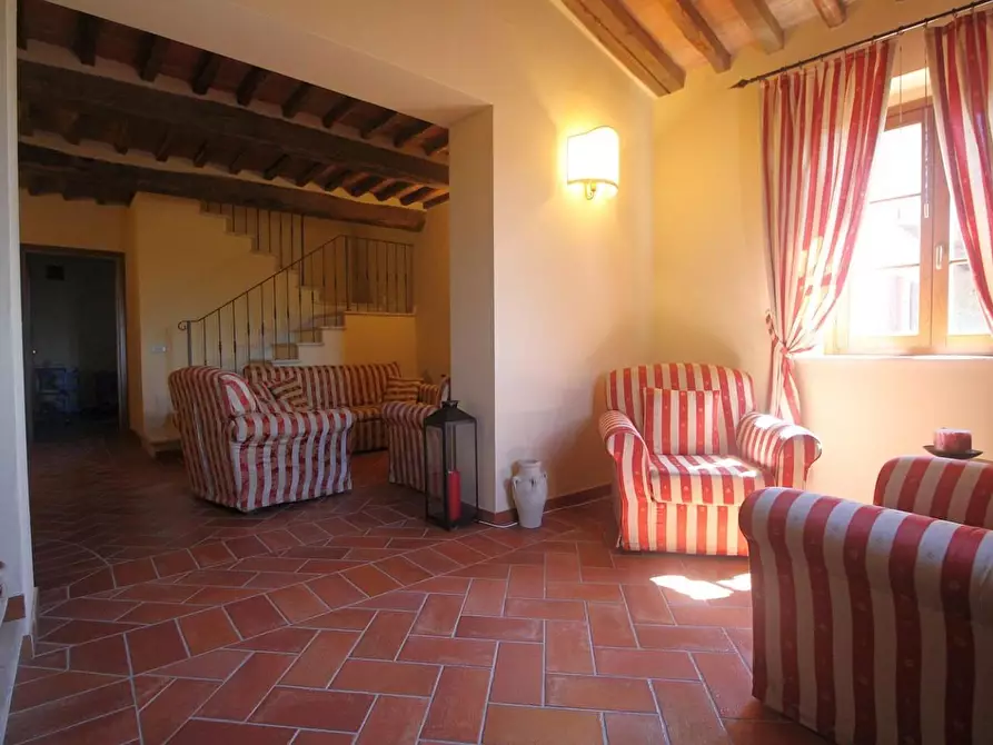 Immagine 2 di Appartamento in affitto  a Siena