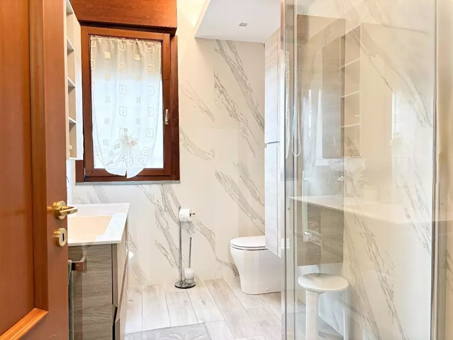 Immagine 8 di Appartamento in vendita  a Empoli