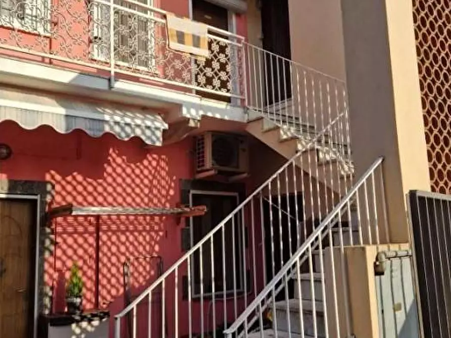 Immagine 1 di Appartamento in vendita  a Parabiago