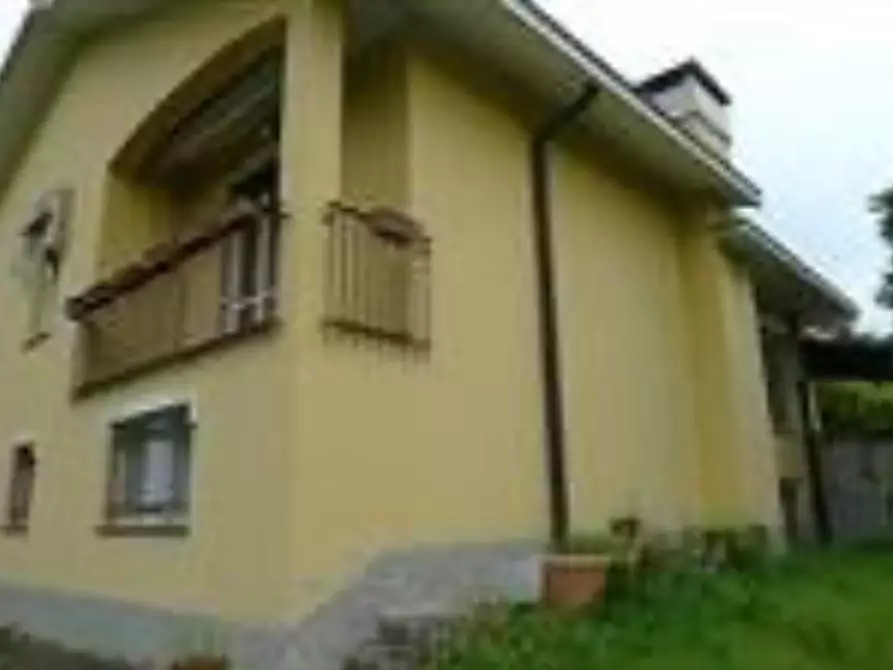 Immagine 4 di Villa in vendita  a Parabiago