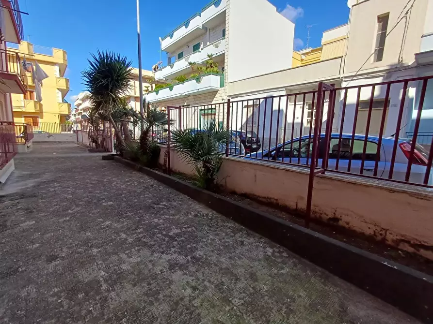 Immagine 30 di Appartamento in vendita  a Massafra