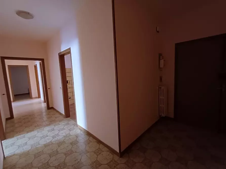 Immagine 4 di Appartamento in vendita  a Massafra