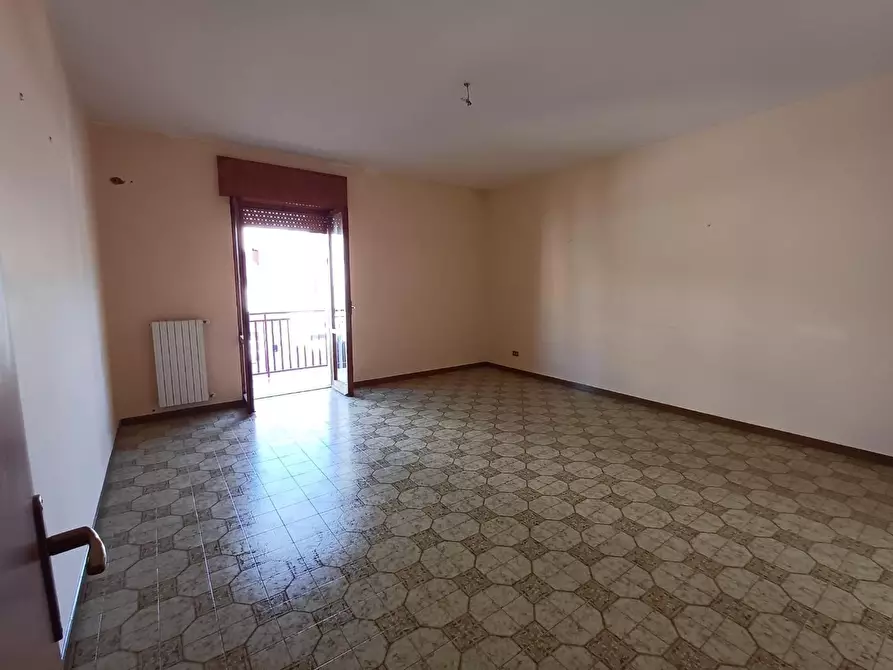 Immagine 10 di Appartamento in vendita  a Massafra