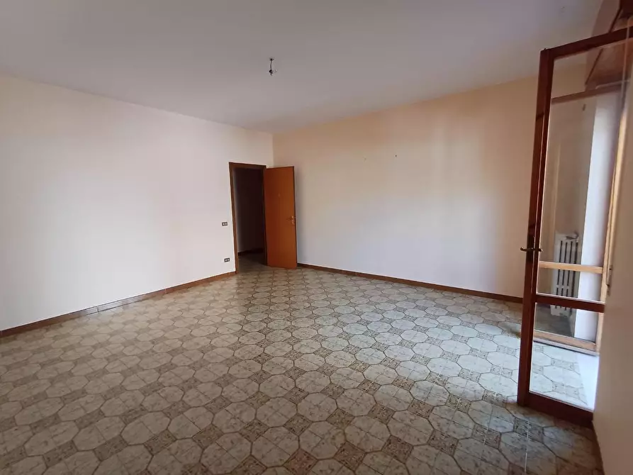 Immagine 12 di Appartamento in vendita  a Massafra