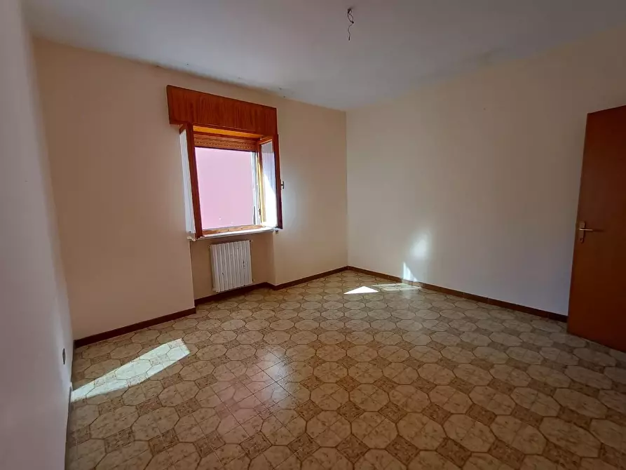 Immagine 15 di Appartamento in vendita  a Massafra