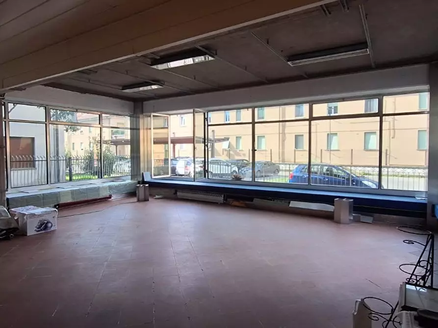 Immagine 4 di Albergo/B&B/Residence in vendita  a Barga