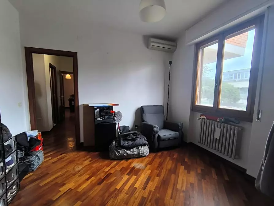 Immagine 12 di Appartamento in affitto  a Pisa