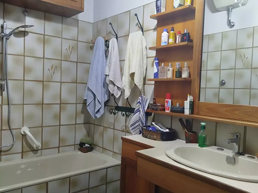 Immagine 12 di Appartamento in vendita  a Pisa