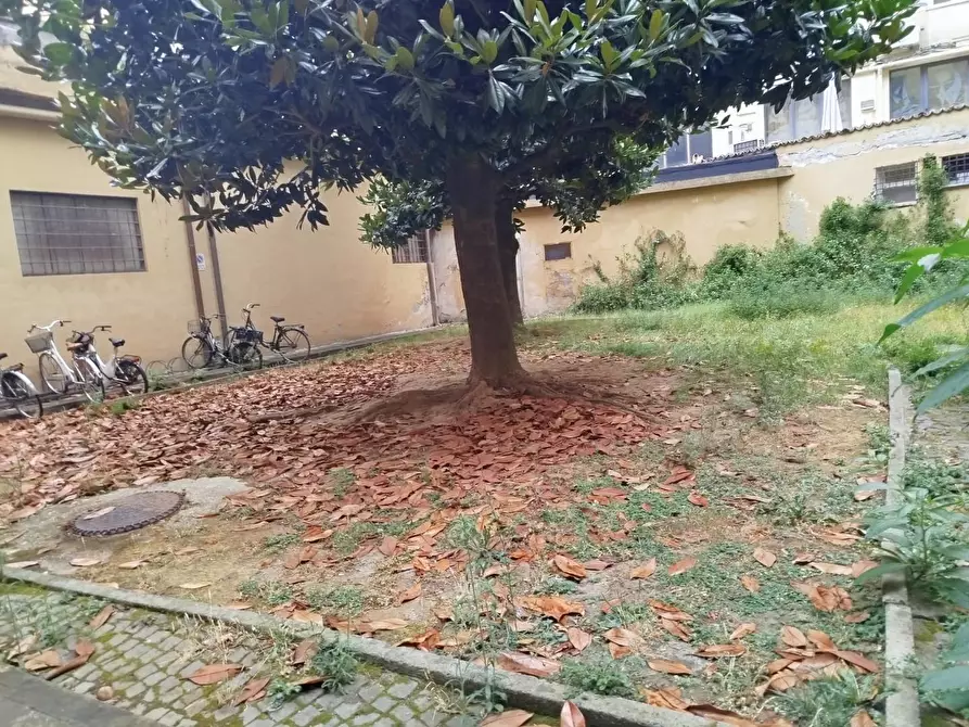 Immagine 2 di Appartamento in vendita  a Pisa