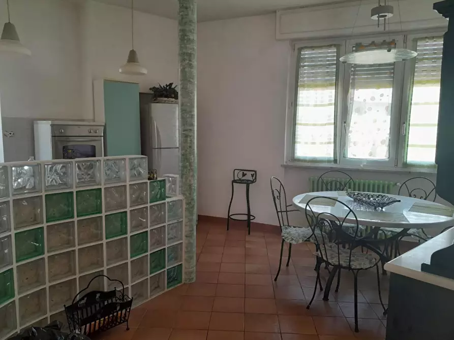 Immagine 11 di Appartamento in affitto  a Livorno