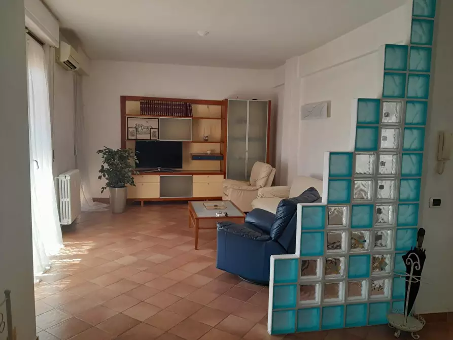 Immagine 7 di Appartamento in affitto  a Livorno