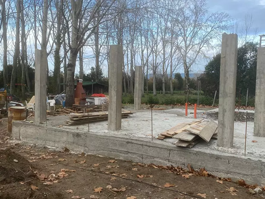 Immagine 3 di Villa in vendita  a San Giuliano Terme