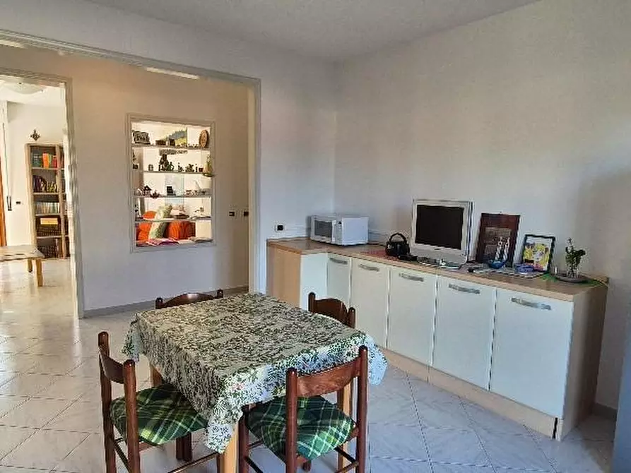 Immagine 12 di Appartamento in vendita  a Cascina