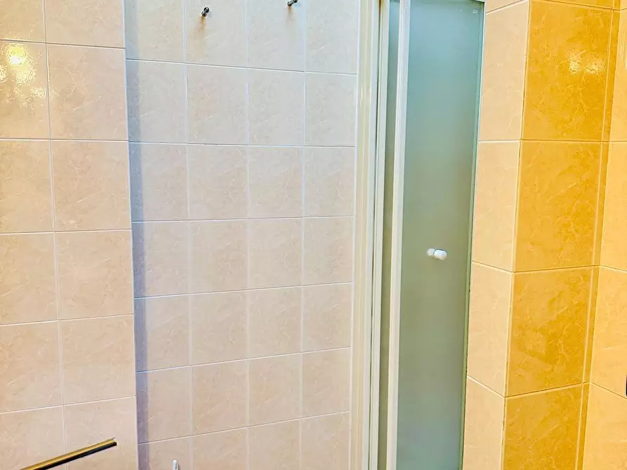 Immagine 32 di Terratetto in vendita  a Siena