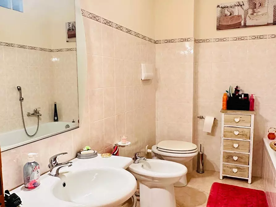 Immagine 20 di Terratetto in vendita  a Siena