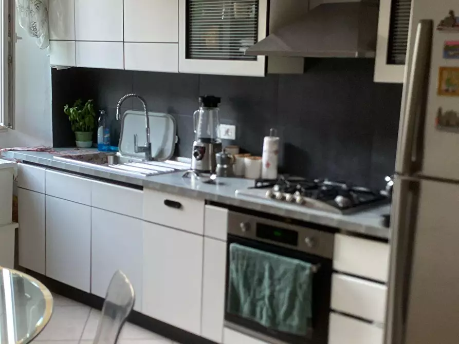 Immagine 1 di Appartamento in vendita  a Livorno