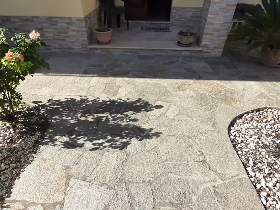 Immagine 42 di Terratetto in vendita  a Rosignano Marittimo
