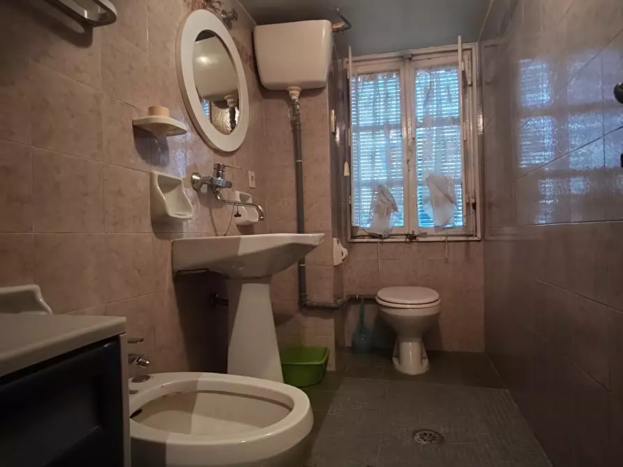 Immagine 10 di Terratetto in vendita  a Lucca