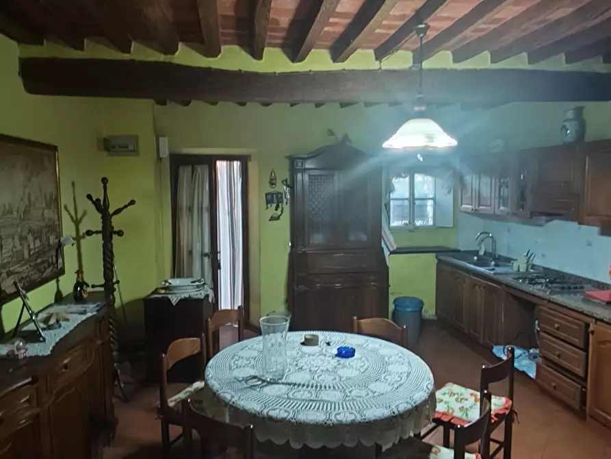 Immagine 27 di Terratetto in vendita  a Lucca