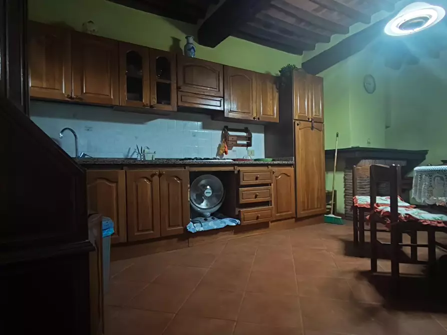 Immagine 33 di Terratetto in vendita  a Lucca