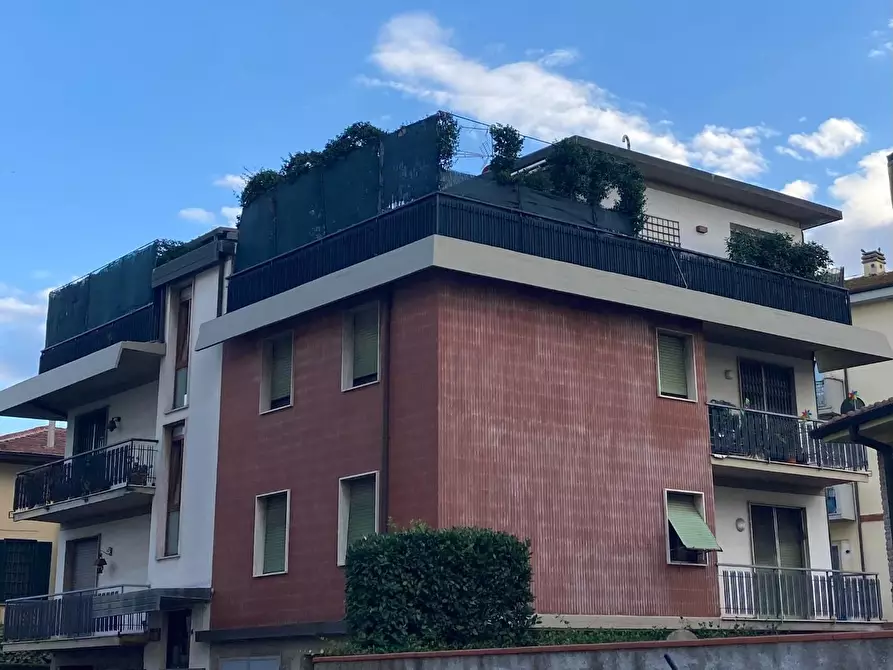 Immagine 17 di Mansarda in vendita  a Pisa